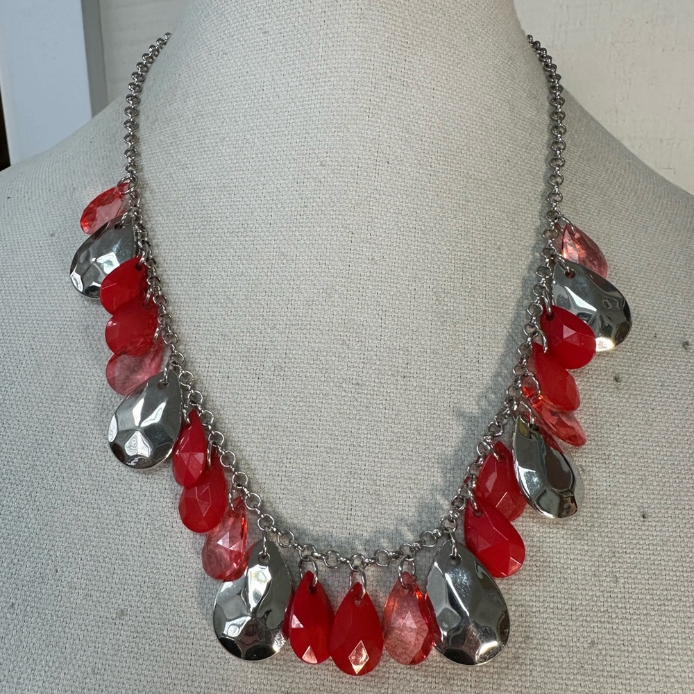 Silvertone and red drippy bead statement necklace